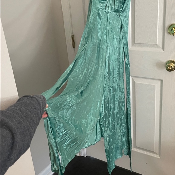 $320 msrp nwot Sabina Musayev Juniper Satin Jacquard Dress needs button - Picture 4 of 8